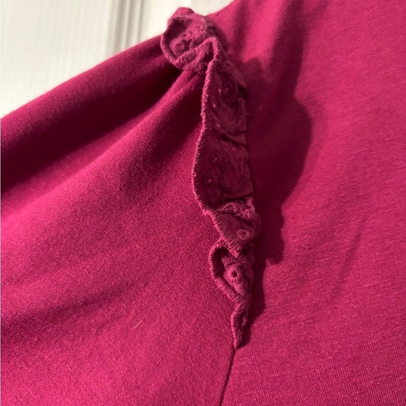 Torrid Pullover Top. Skull Graphic. Size 18-20 2X   SKU 6 - Picture 3 of 10